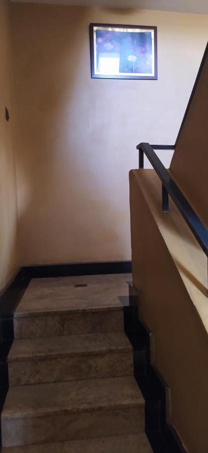 Plus254 Hotel ナイロビ エクステリア 写真