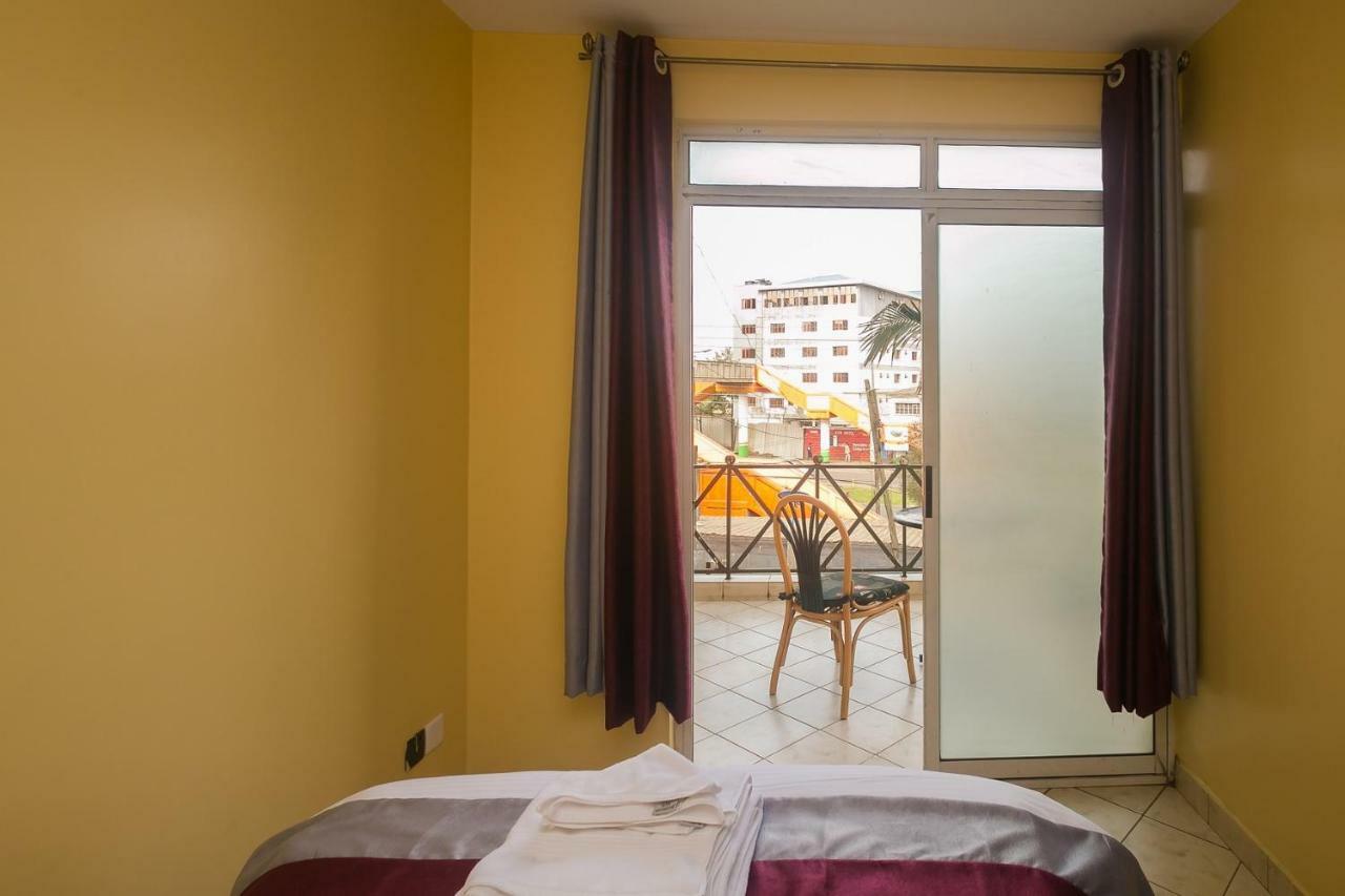 Plus254 Hotel ナイロビ エクステリア 写真