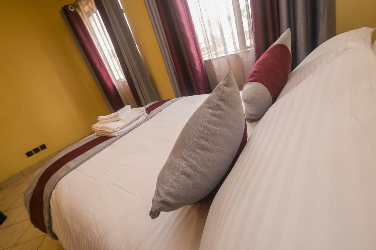 Plus254 Hotel ナイロビ エクステリア 写真